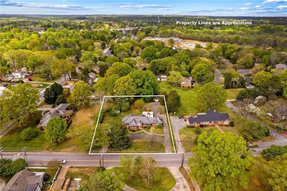 725 Mocksville Avenue Salisbury, NC 28144