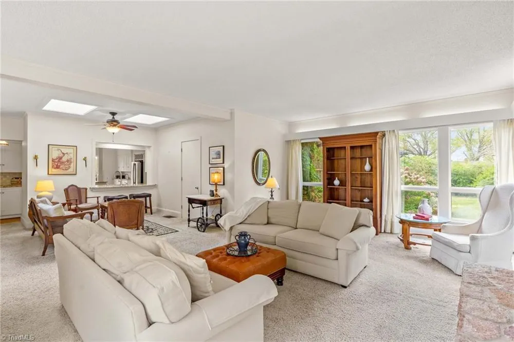 725 Mocksville Avenue Salisbury, NC 28144