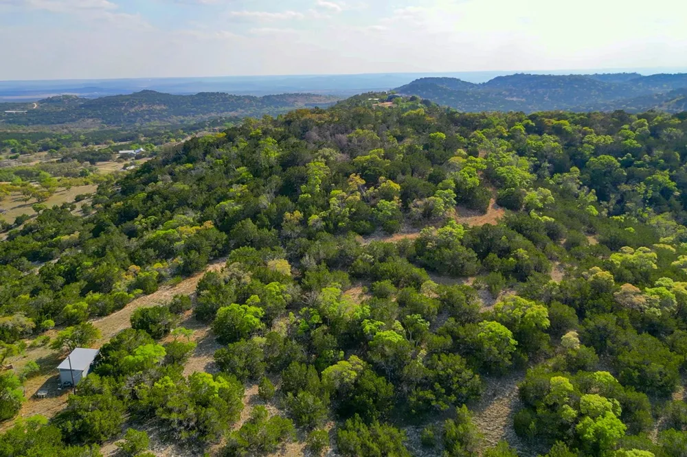 218 Saddle Wood Trail Comfort, TX 78013