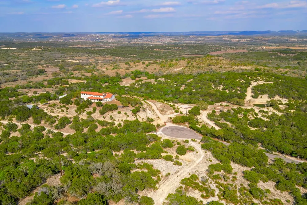 218 Saddle Wood Trail Comfort, TX 78013