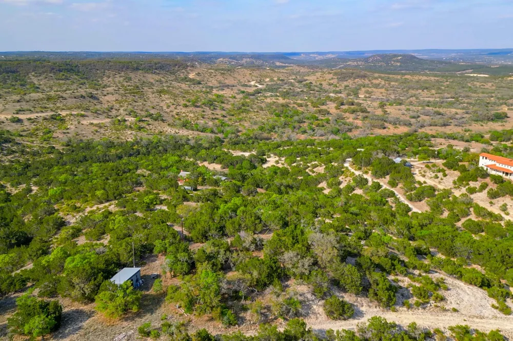 218 Saddle Wood Trail Comfort, TX 78013