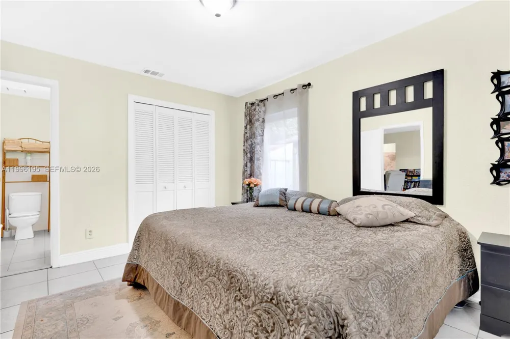 6133 SW 62nd Ter South Miami, FL 33143