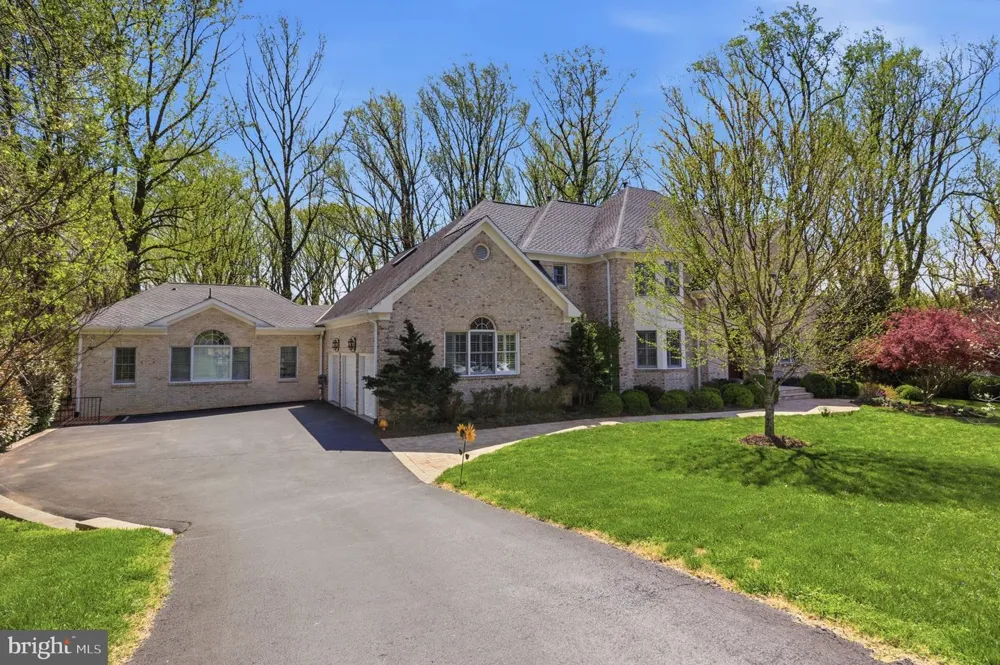 9703 MILL RACE ESTATES DRIVE Vienna, VA 22182