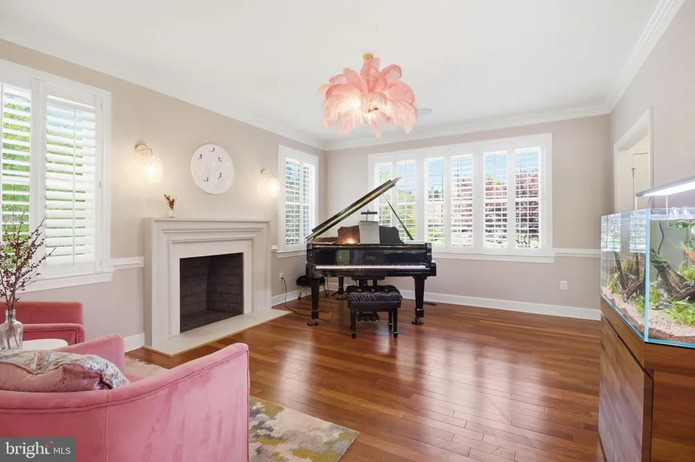 9703 MILL RACE ESTATES DRIVE Vienna, VA 22182