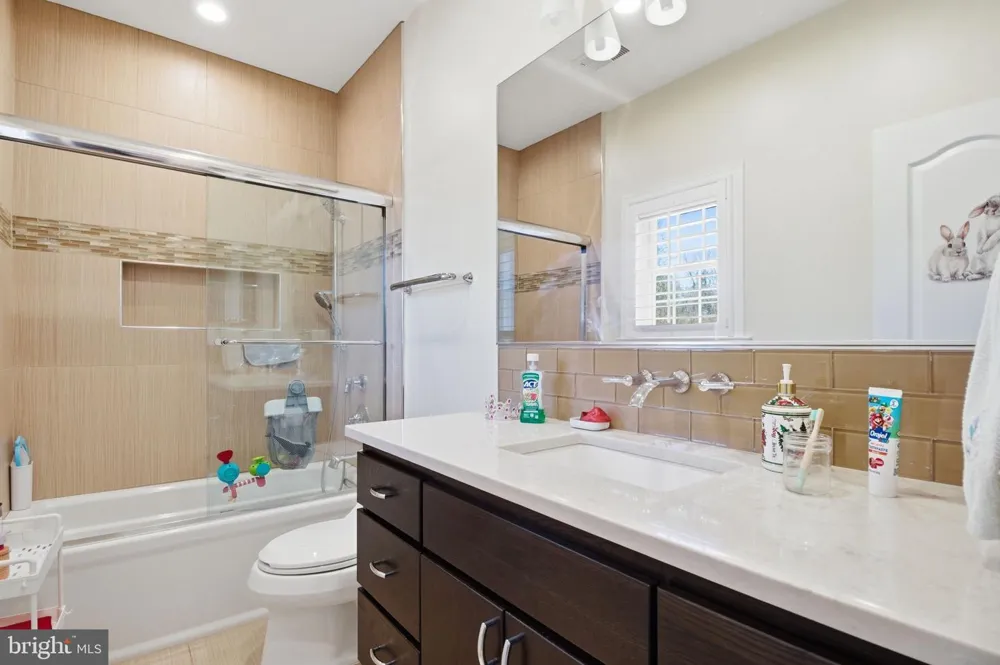 9703 MILL RACE ESTATES DRIVE Vienna, VA 22182