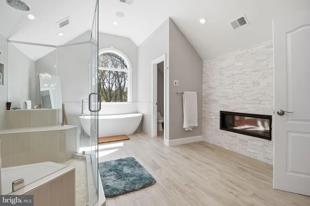 9703 MILL RACE ESTATES DRIVE Vienna, VA 22182