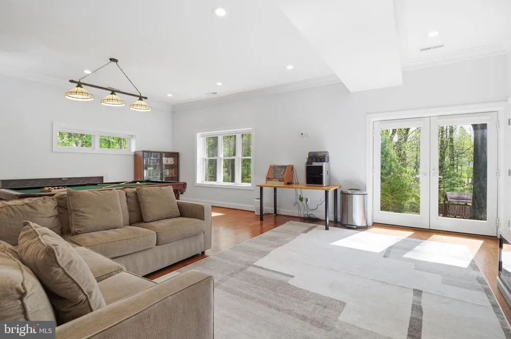 9703 MILL RACE ESTATES DRIVE Vienna, VA 22182