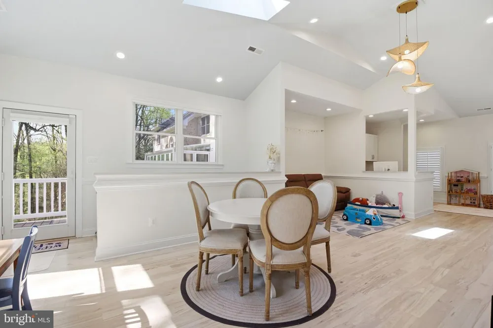 9703 MILL RACE ESTATES DRIVE Vienna, VA 22182