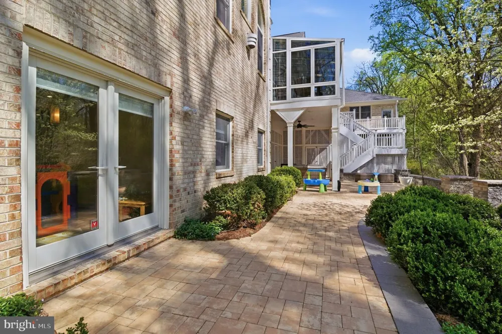 9703 MILL RACE ESTATES DRIVE Vienna, VA 22182