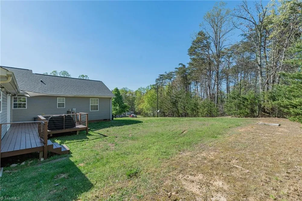 148 Odle Lane Eden, NC 27288
