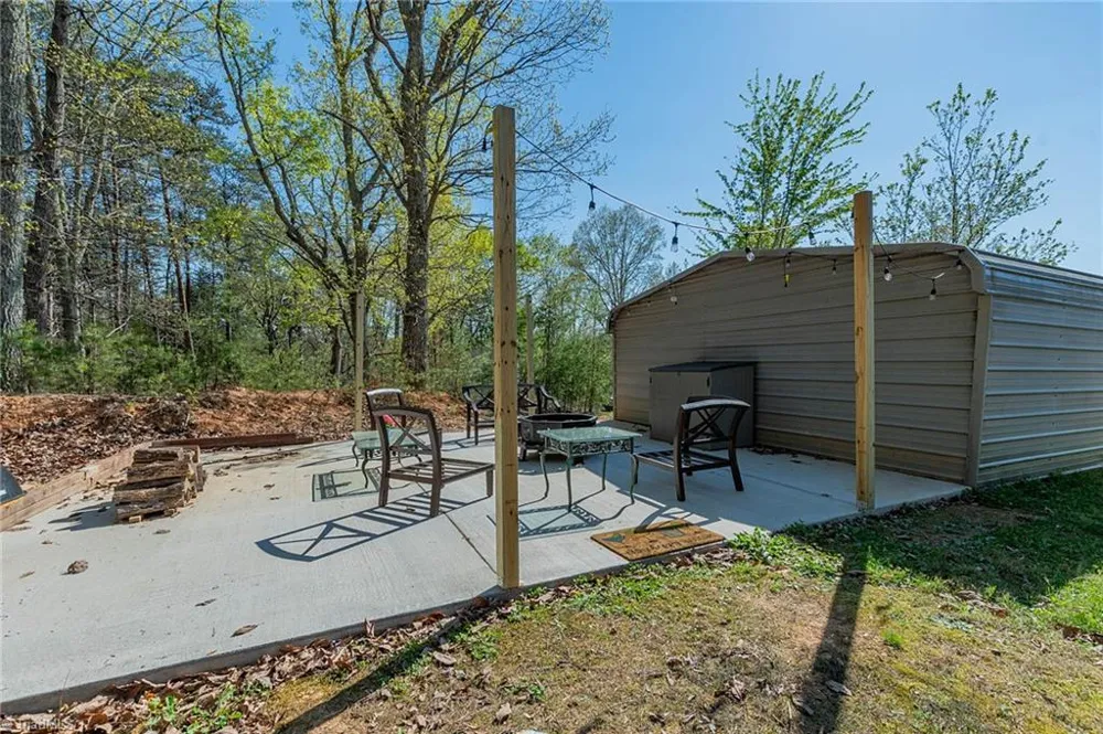148 Odle Lane Eden, NC 27288