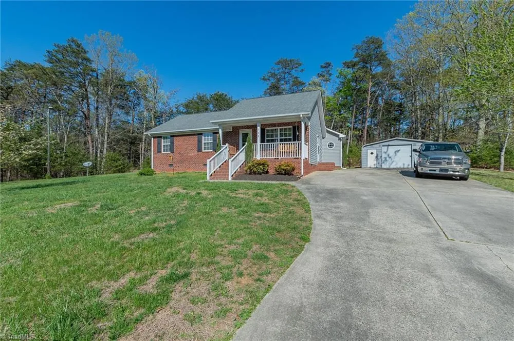 148 Odle Lane Eden, NC 27288