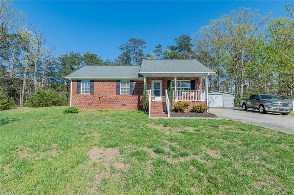 148 Odle Lane Eden, NC 27288