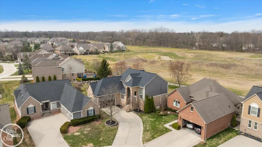59807 Glacier Ridge N. Drive Washington Township, MI 48094