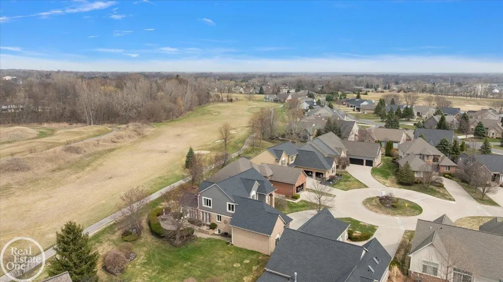 59807 Glacier Ridge N. Drive Washington Township, MI 48094