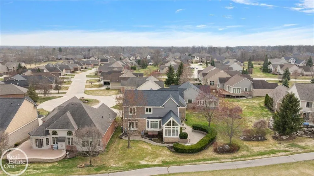 59807 Glacier Ridge N. Drive Washington Township, MI 48094