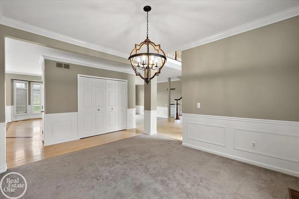 59807 Glacier Ridge N. Drive Washington Township, MI 48094