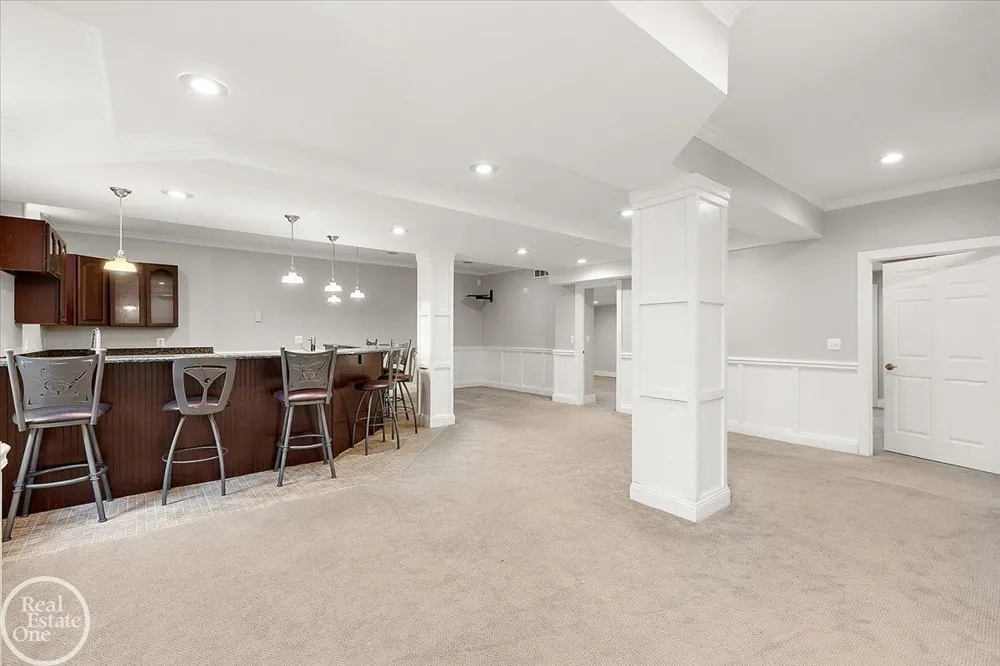 59807 Glacier Ridge N. Drive Washington Township, MI 48094