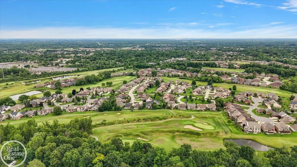 59807 Glacier Ridge N. Drive Washington Township, MI 48094