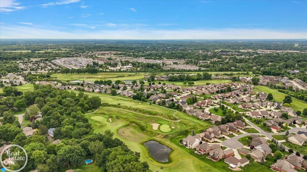 59807 Glacier Ridge N. Drive Washington Township, MI 48094