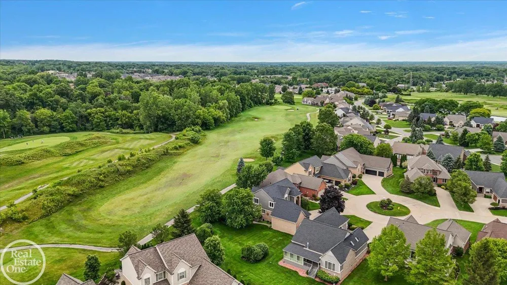 59807 Glacier Ridge N. Drive Washington Township, MI 48094
