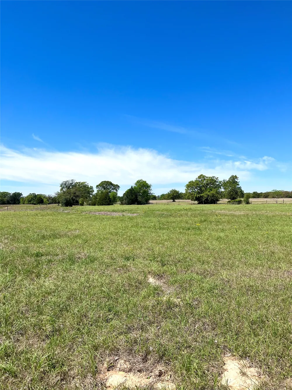2654 County Road 329 Lincoln, TX 78948
