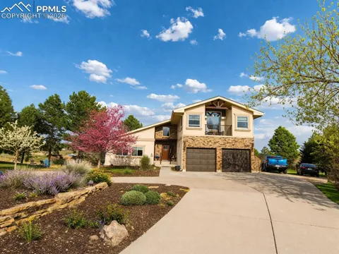810 Broadview Place