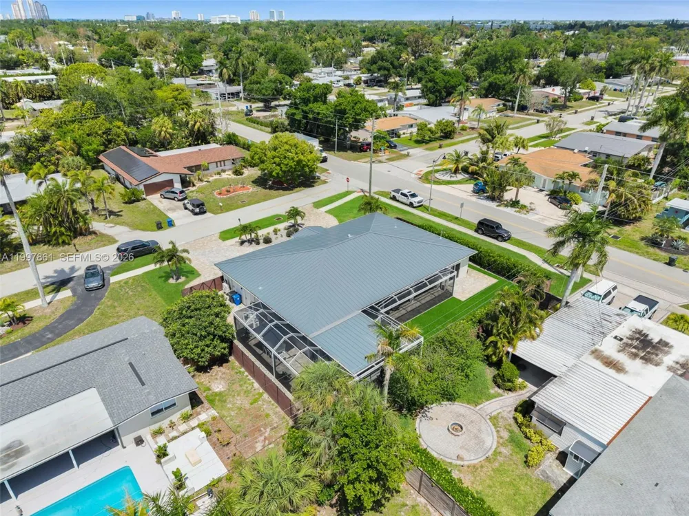 1574 Ricardo Fort Myers, FL 33901