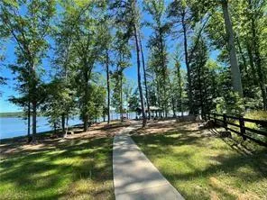 1111 Dockside Drive Buckhead, GA 30625