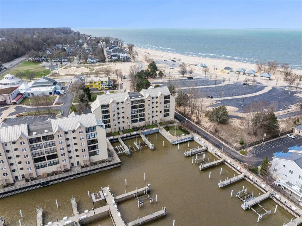 230 Water Street #2 St. Joseph, MI 49085
