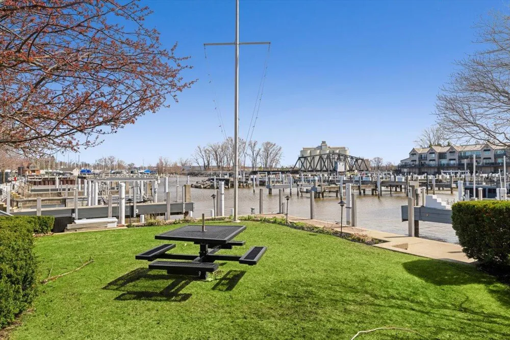 230 Water Street #2 St. Joseph, MI 49085