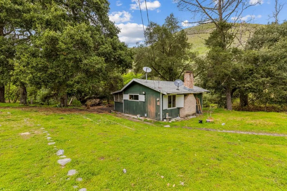 28750 Underwood Road Salinas, CA 93908