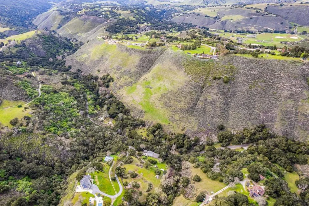 28750 Underwood Road Salinas, CA 93908