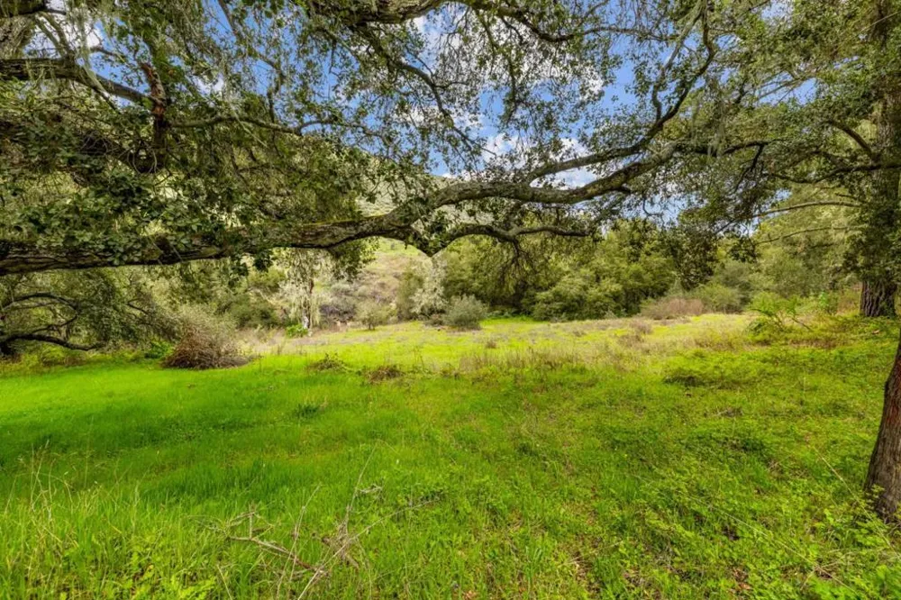 28750 Underwood Road Salinas, CA 93908
