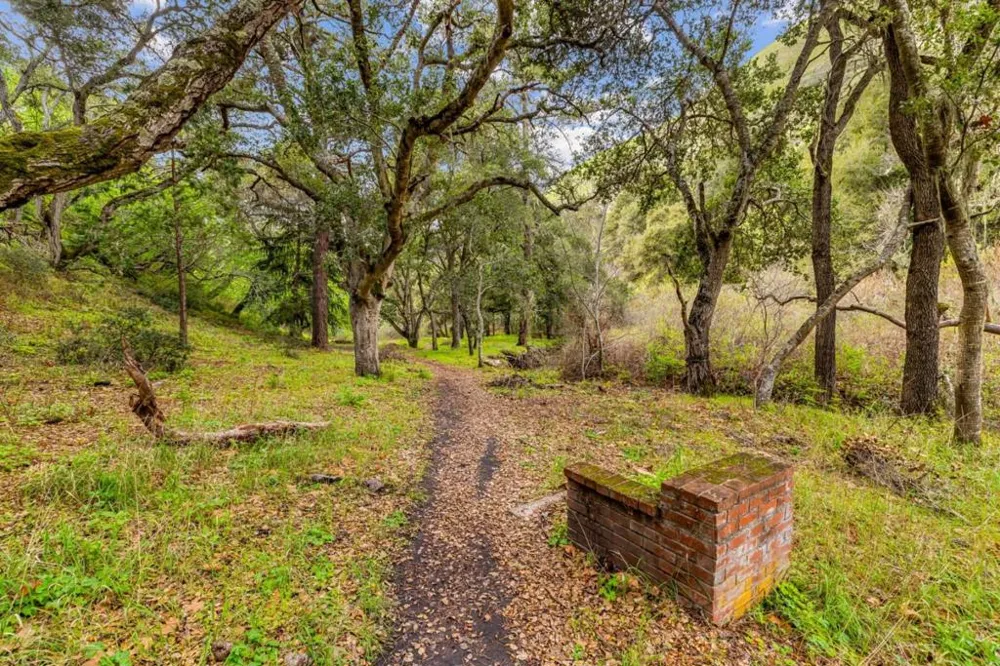 28750 Underwood Road Salinas, CA 93908