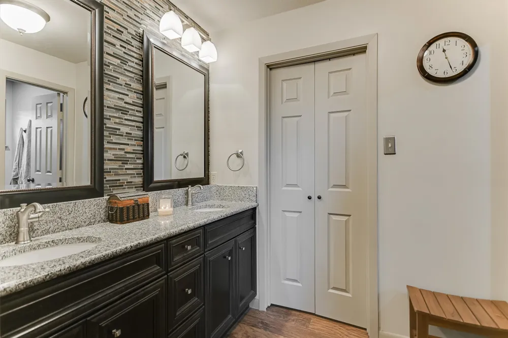 1700 Plum Lane Brenham, TX 77833