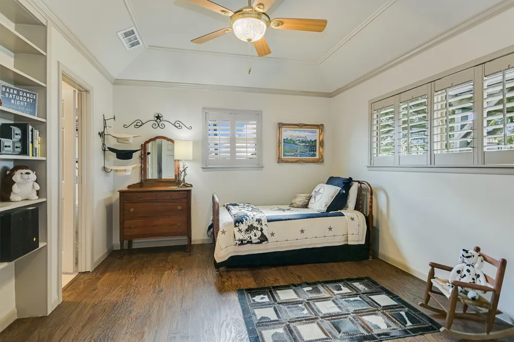 1700 Plum Lane Brenham, TX 77833