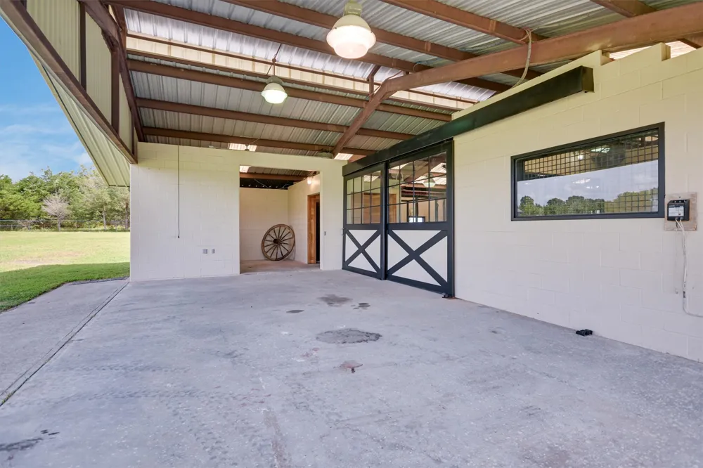 1700 Plum Lane Brenham, TX 77833