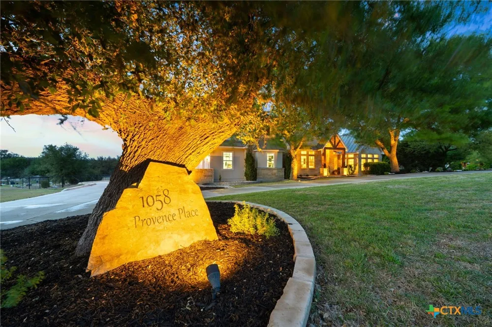 1058 Provence Place New Braunfels, TX 78132