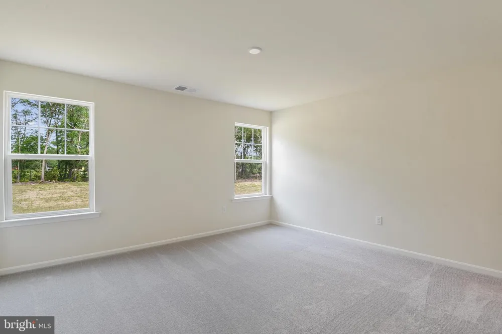 3809 CHESTNUT GROVE ROAD Keedysville, MD 21756