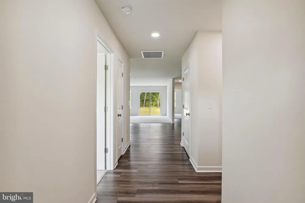 3809 CHESTNUT GROVE ROAD Keedysville, MD 21756