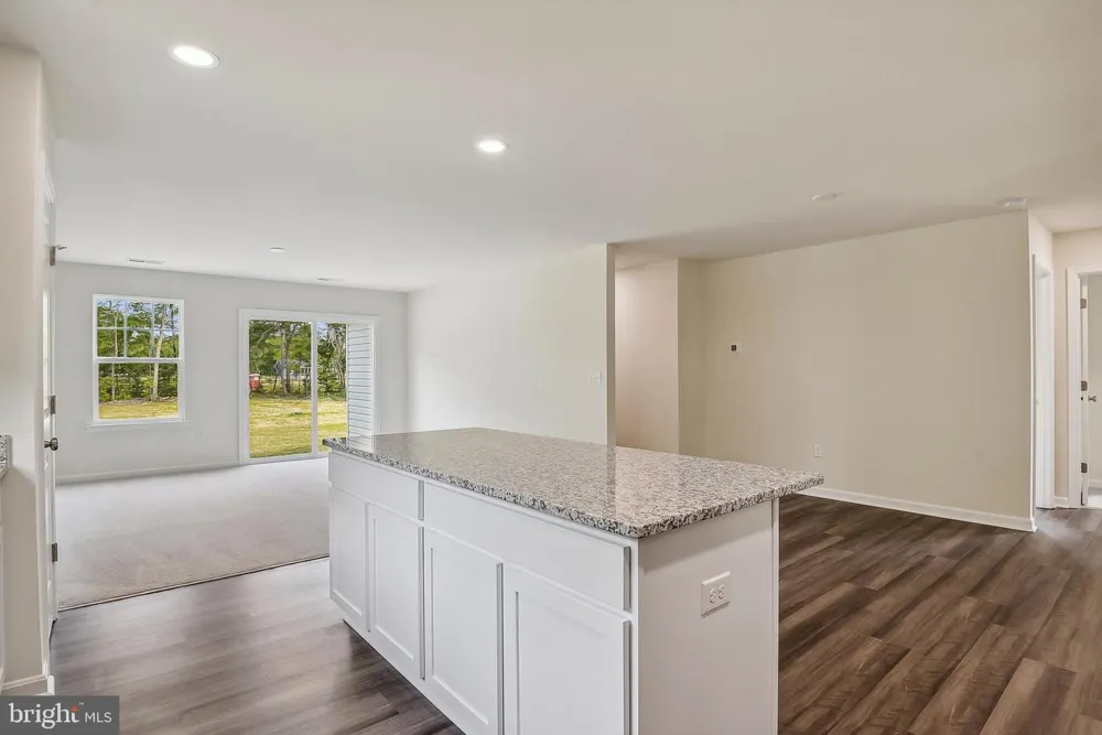 3809 CHESTNUT GROVE ROAD Keedysville, MD 21756