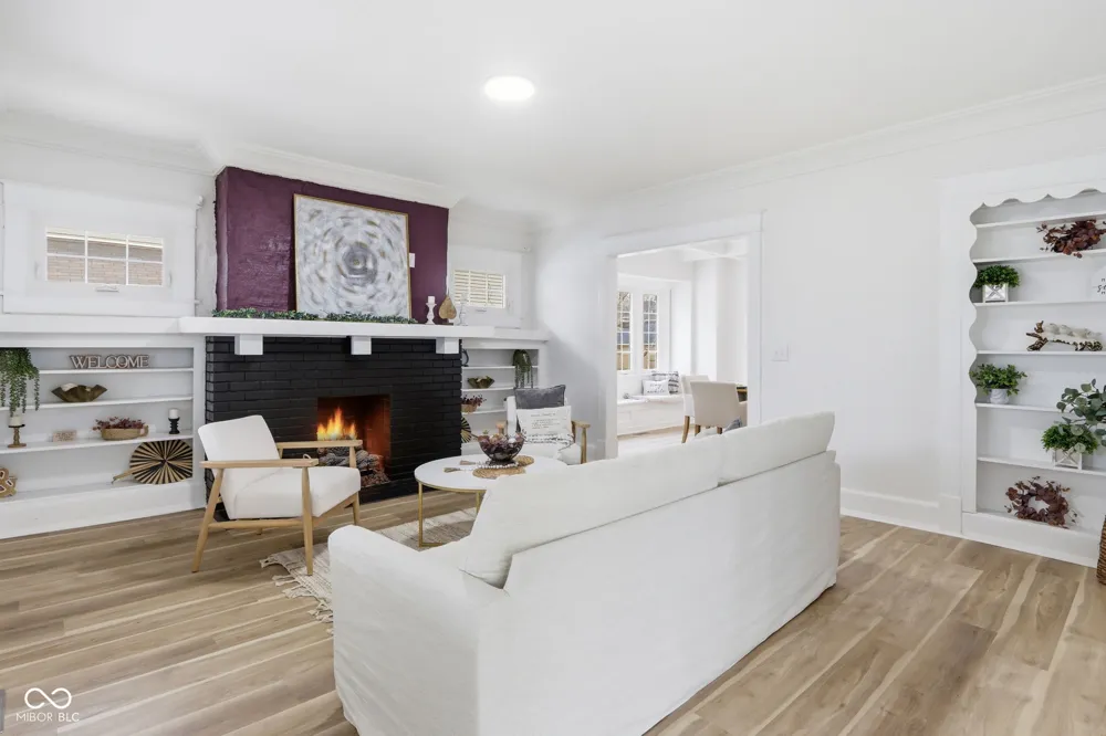 3825 Carrollton Avenue Indianapolis, IN 46205