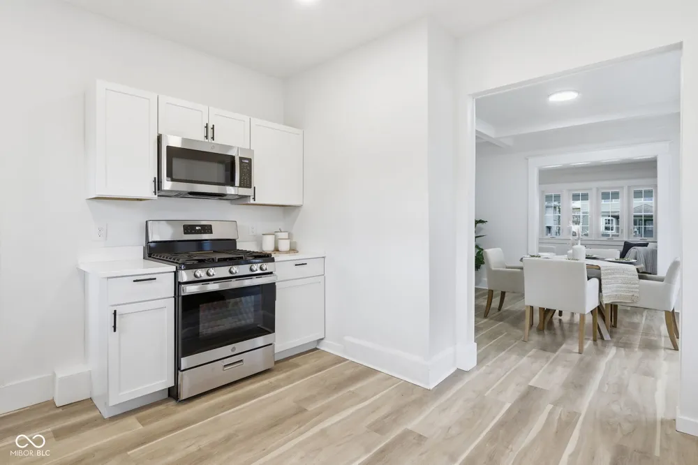 3825 Carrollton Avenue Indianapolis, IN 46205