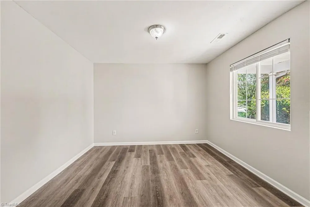 705 Topsail Drive Browns Summit, NC 27214