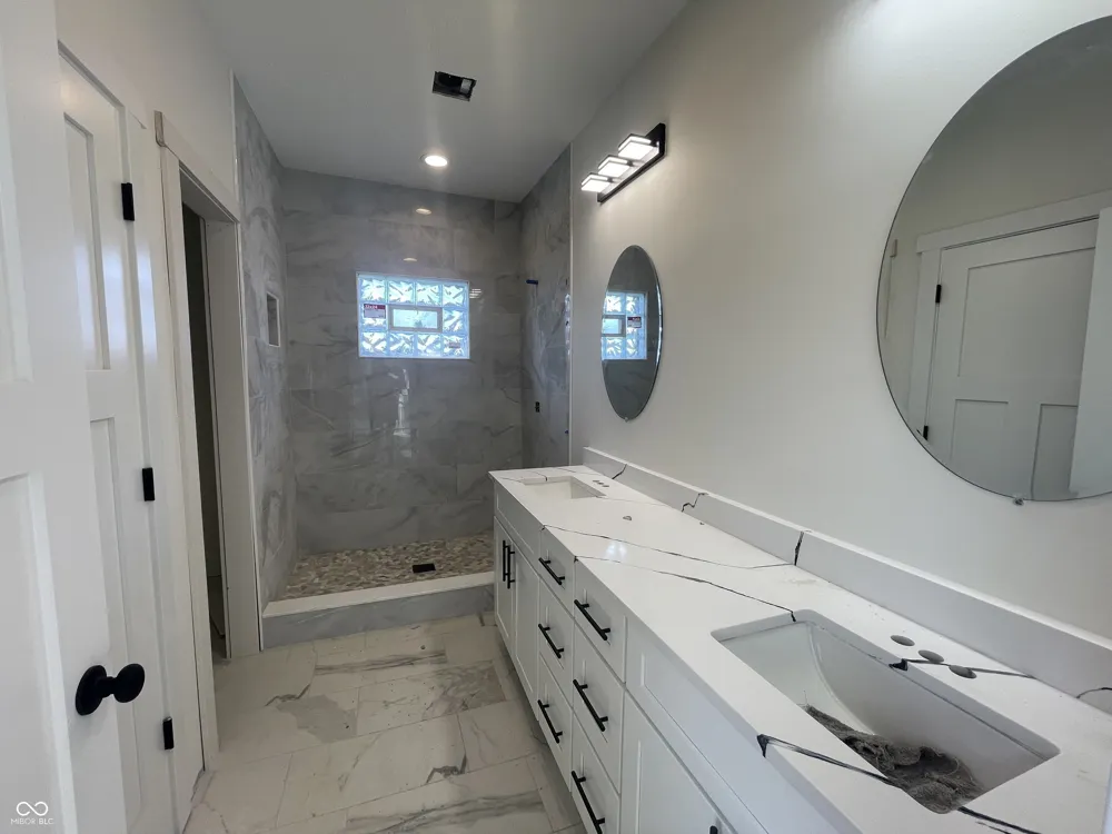 2540 Chrystal Woods Drive Kokomo, IN 46901