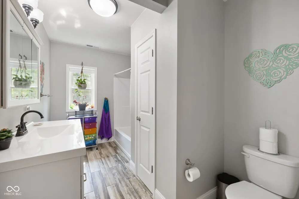 8130 E Lake Shore Drive Rockville, IN 47872
