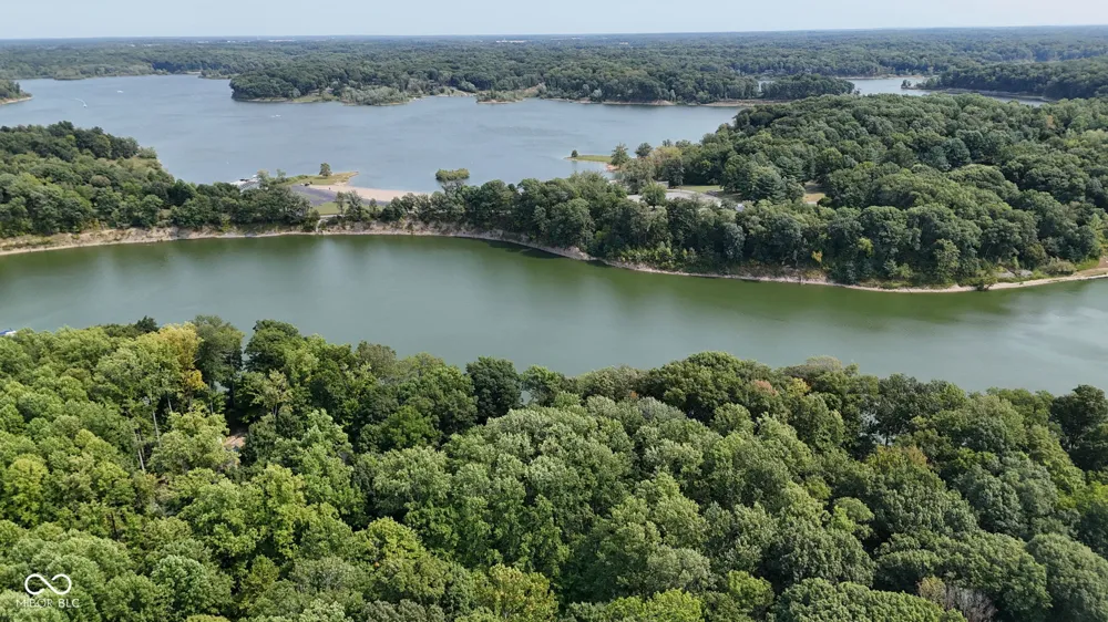 8130 E Lake Shore Drive Rockville, IN 47872