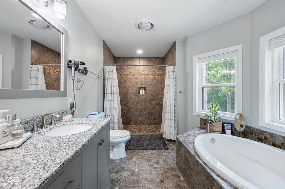 8130 E Lake Shore Drive Rockville, IN 47872