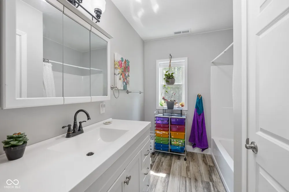 8130 E Lake Shore Drive Rockville, IN 47872
